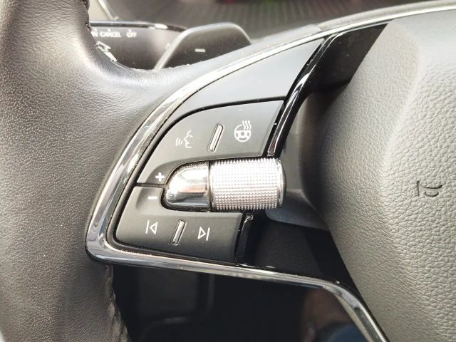 Skoda Octavia 2.0 TDI Ambition Combi