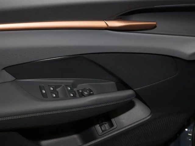 Cupra Terramar 1.5 e-Hybrid VZ