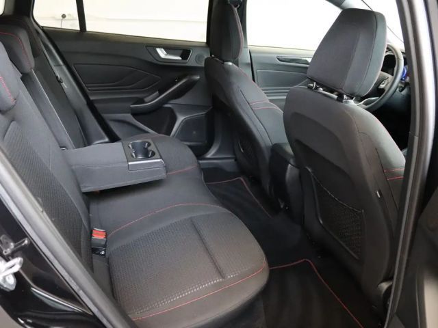 Ford Focus ST Line Wagon