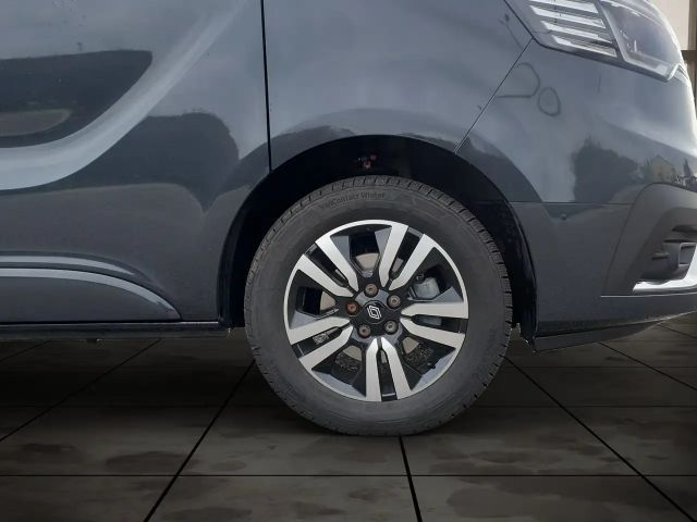 Renault Trafic Blue Grand Spaceclass