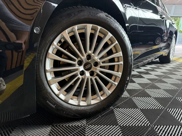 Audi A6 Avant Quattro