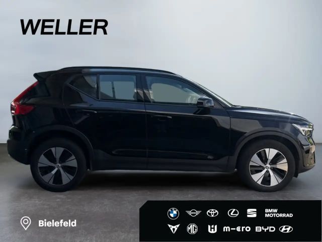 Volvo XC40 Core Momentum