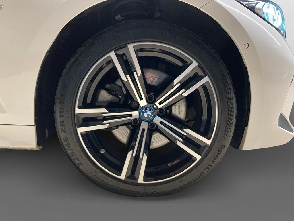 BMW 320 320e Touring xDrive