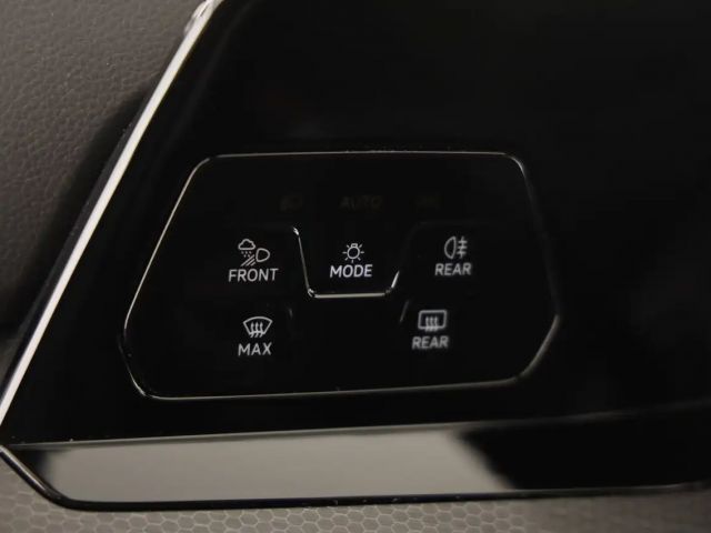 Volkswagen Golf DSG GTI