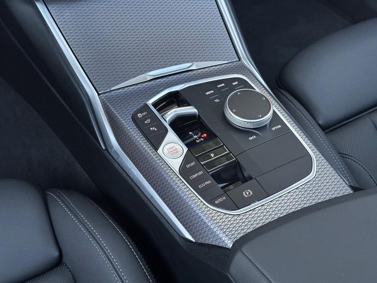 BMW 320 320d M-Sport Touring xDrive