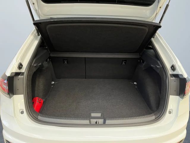 Volkswagen Taigo 1.0 TSI DSG R-Line