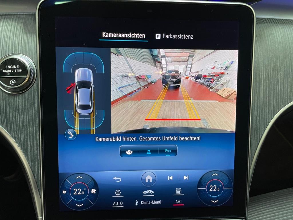 Mercedes-Benz C 180 AVANTGARDE Sedan