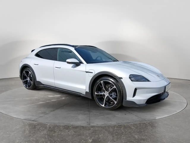 Porsche Taycan 4 Cross Turismo