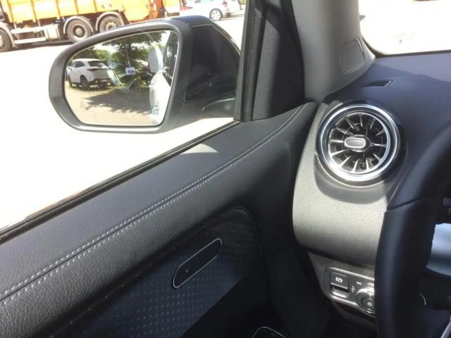 Mercedes-Benz GLB 220 4MATIC Progressive