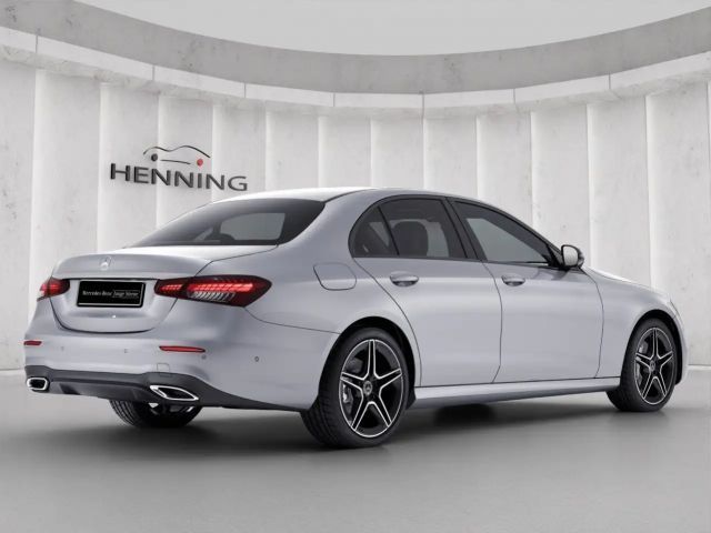 Mercedes-Benz E 200 AMG Line Sedan