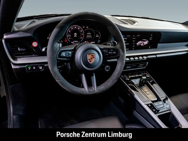 Porsche 992 Carrera Coupé