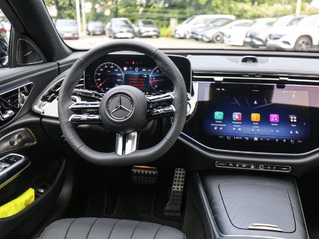 Mercedes-Benz E 450 4MATIC Sedan