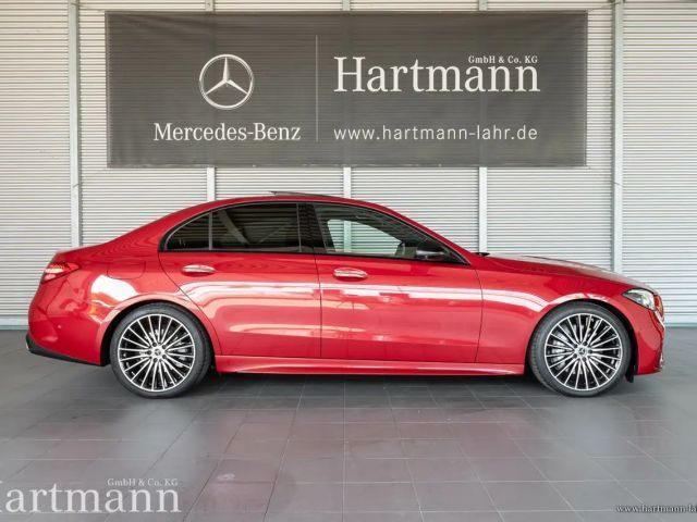 Mercedes-Benz C 200 AMG Line Sedan