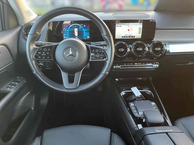 Mercedes-Benz GLB 200 4MATIC GLB 200 d