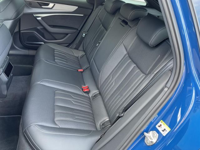 Audi S6 Avant Quattro