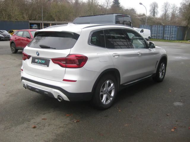 BMW X3 Luxury Line xDrive