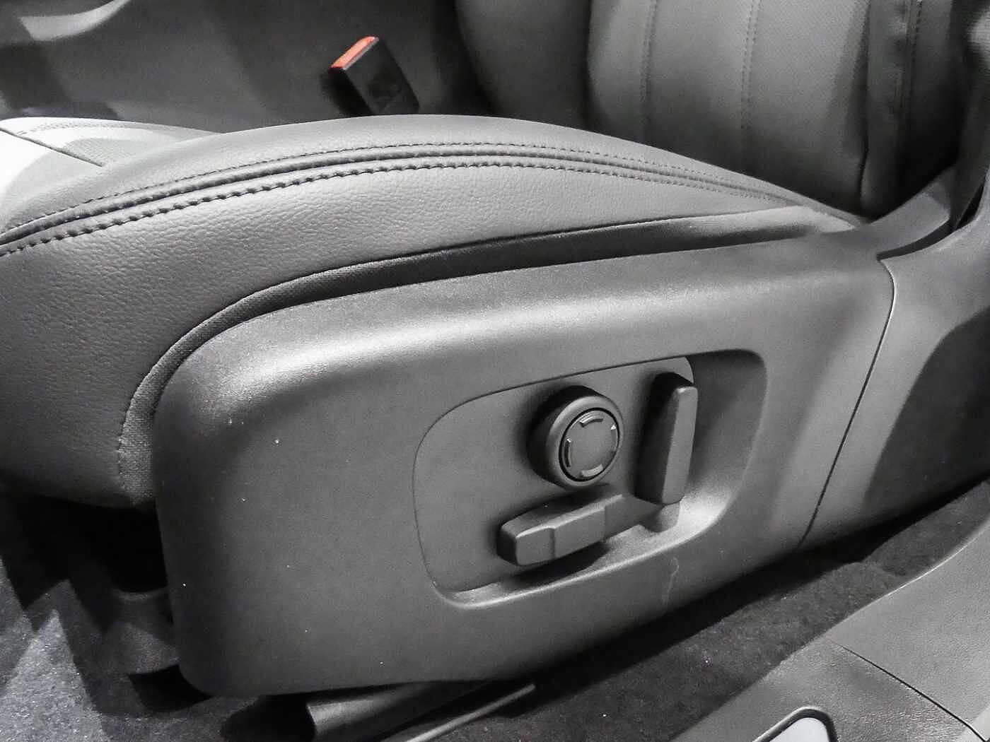 Land Rover Range Rover Evoque D200 Dynamic SE