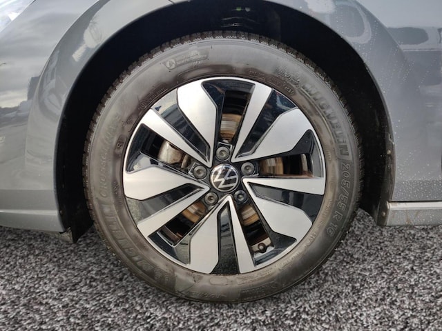 Volkswagen Golf 1.5 eTSI DSG Golf VIII Variant