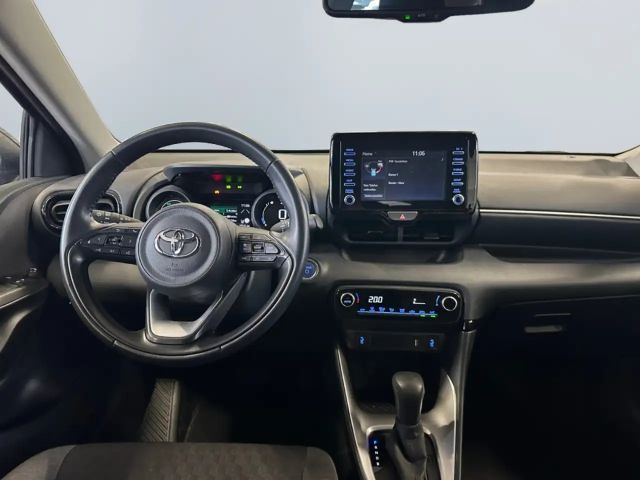 Toyota Yaris Hatchback Hybride Team D