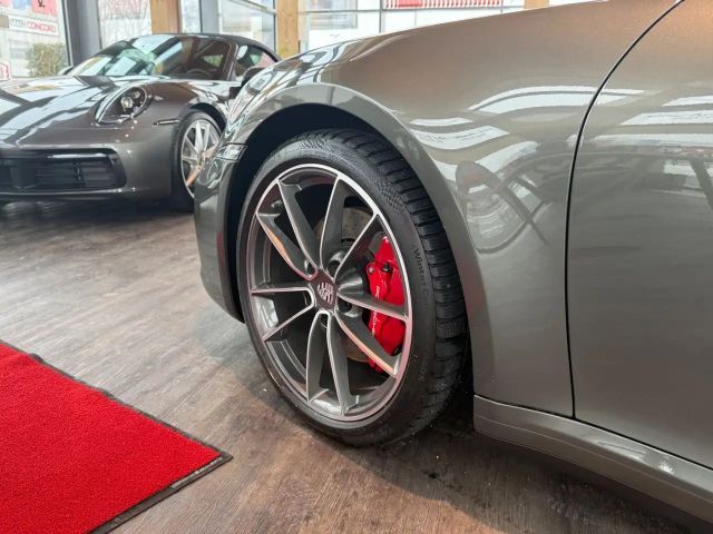 Porsche 992 4S Carrera Coupé