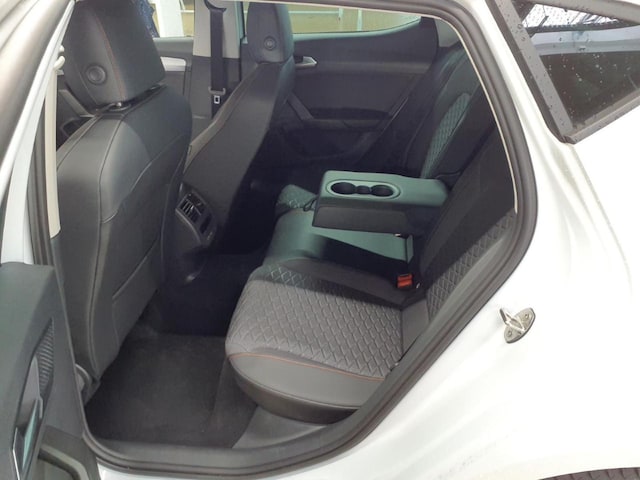 Seat Leon 1.5 eTSI DSG FR-lijn