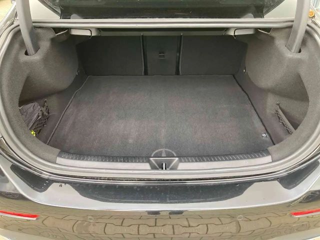 Mercedes-Benz A 220 4MATIC AMG Line Premium