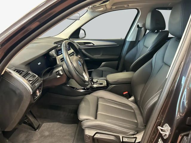 BMW X3 xDrive30e