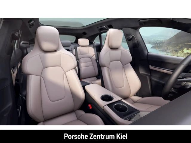 Porsche Taycan Cross Turismo Turbo