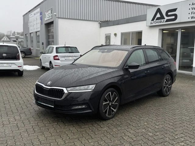 Skoda Octavia Clever Combi iV
