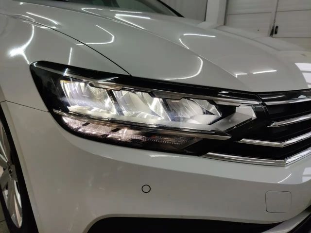 Volkswagen Passat 2.0 TDI DSG Variant