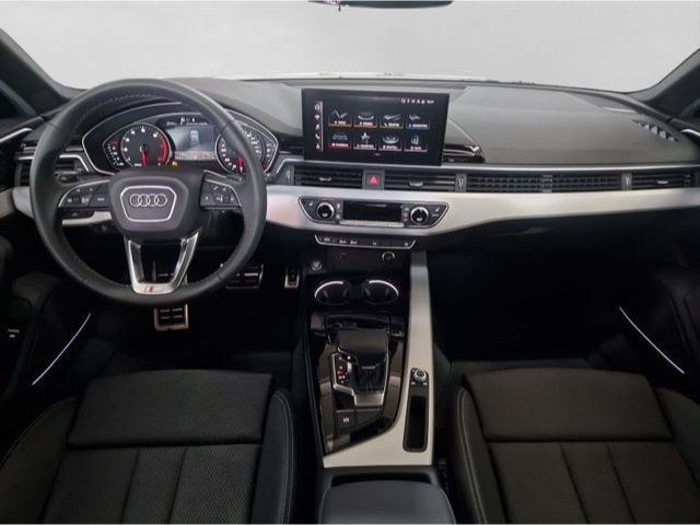 Audi A4 40 TFSI Avant S-Line S-Tronic