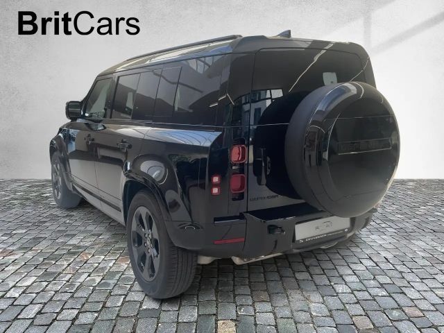 Land Rover Defender 110 D300 Dynamic SE