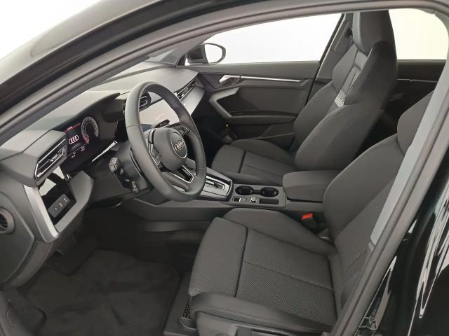 Audi A3 30 TFSI Sedan