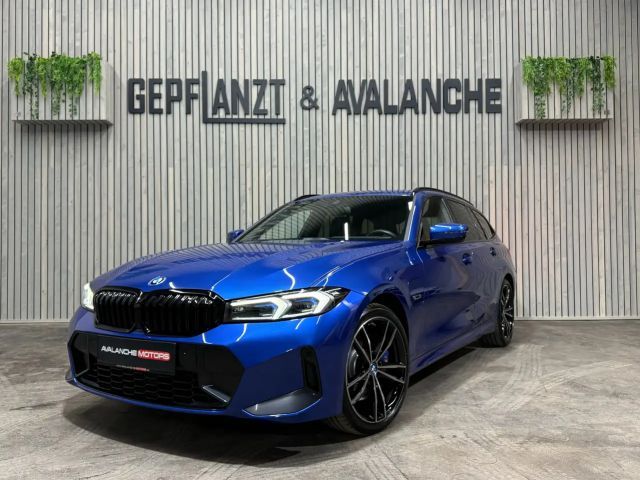 BMW 330 330e M-Sport Touring xDrive