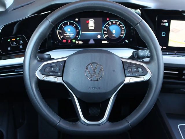 Volkswagen Golf DSG Life Variant