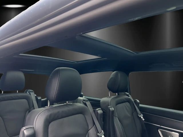 Mercedes-Benz V 300 4MATIC AMG Line V 300 d