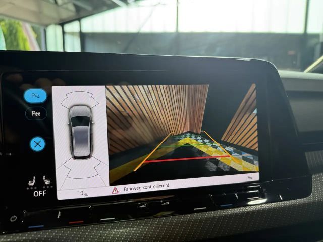 Volkswagen Golf DSG R-Line Variant