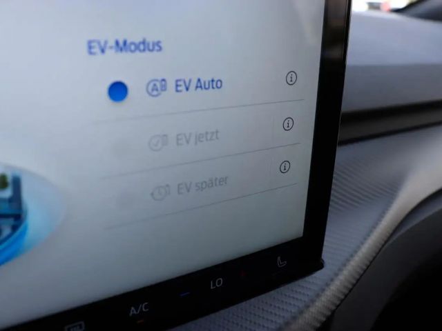 Ford Kuga Plug in Hybrid ST Line X