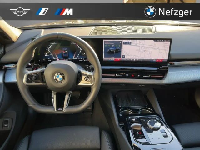 BMW 540 540d M-Sport Touring xDrive