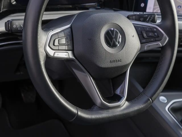 Volkswagen Golf 1.5 TSI Golf VIII Life