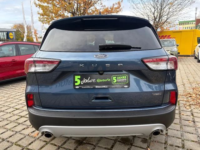 Ford Kuga Plug in Hybrid Titanium
