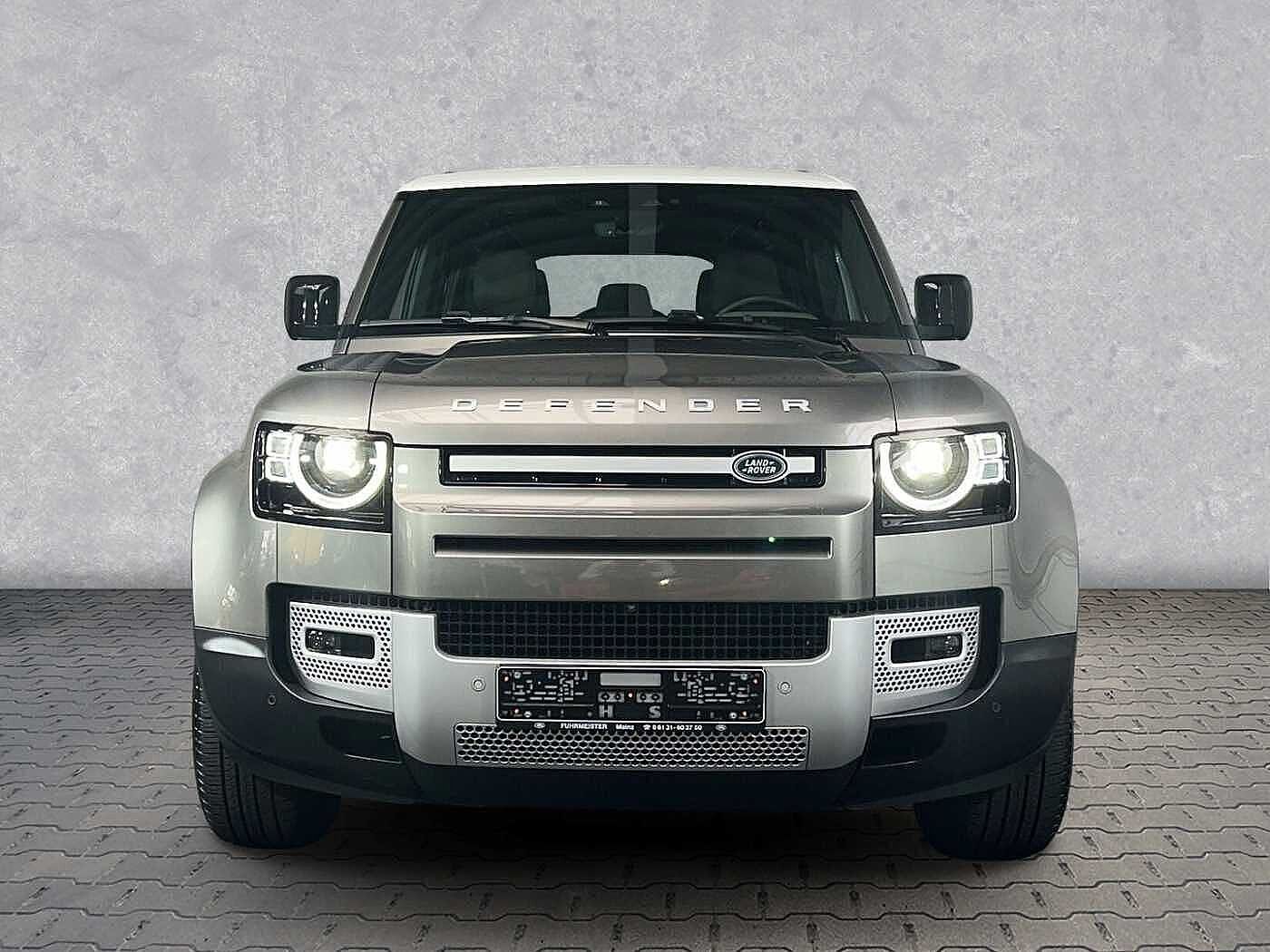 Land Rover Defender 110 SE