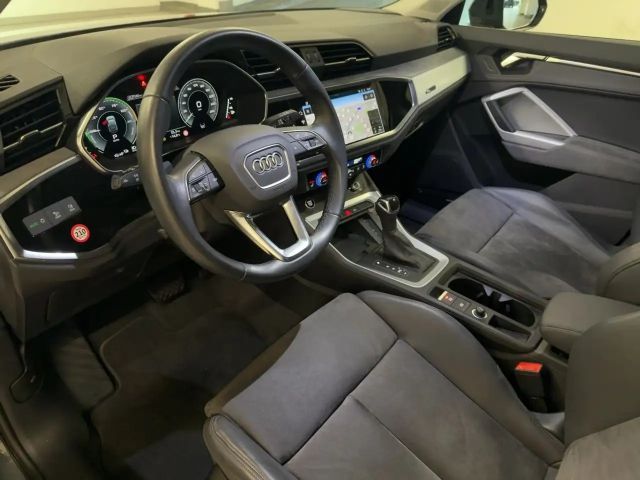 Audi Q3 45 TFSI Hybride