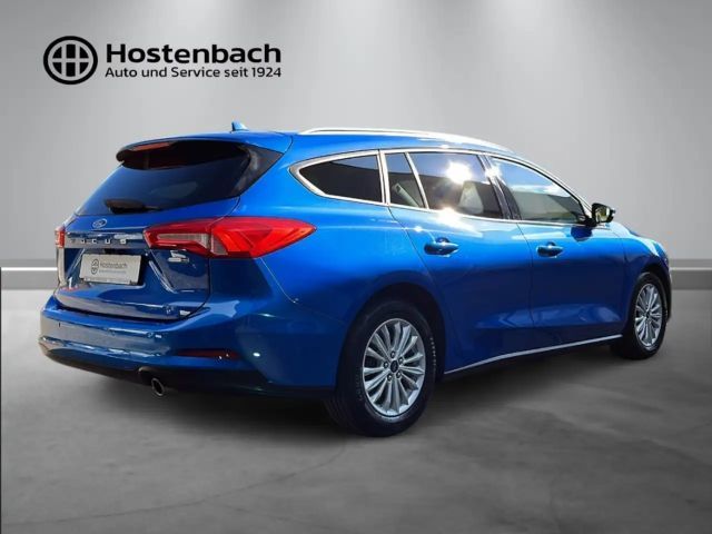 Ford Focus Titanium Wagon