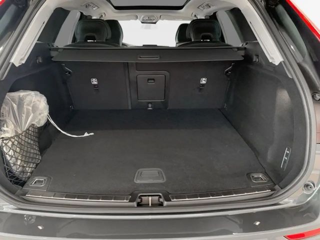 Volvo XC60 AWD Dark T8 Ultra