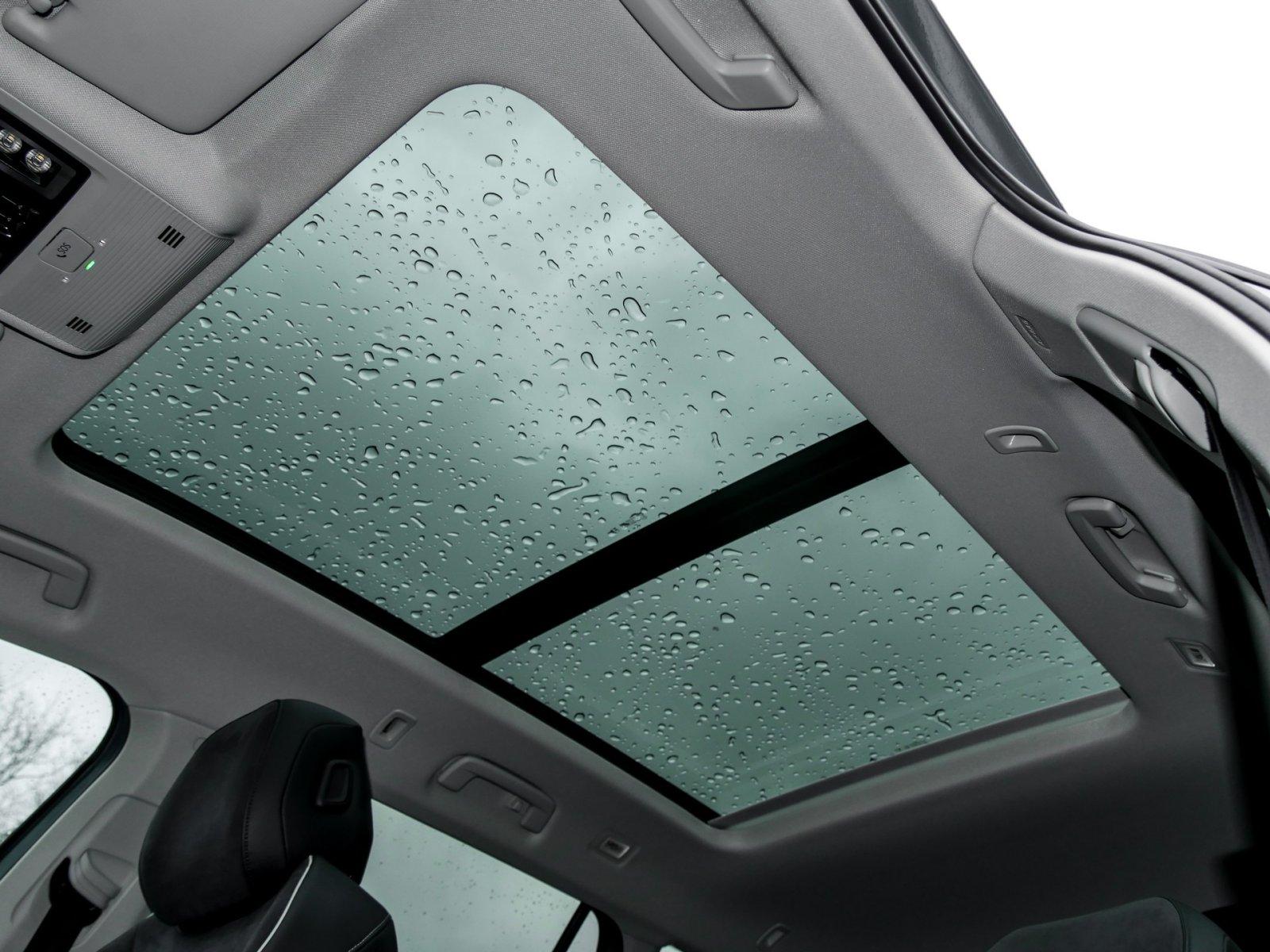 Volkswagen Passat 1.5 eTSI Business DSG Variant