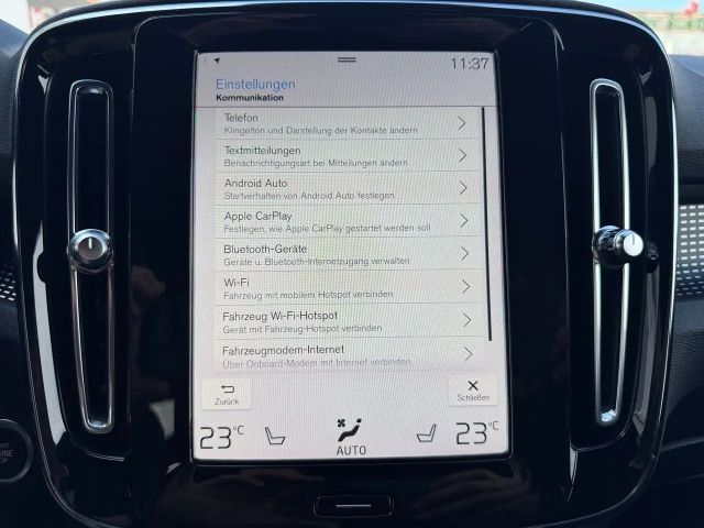 Volvo XC40 R-Design Recharge