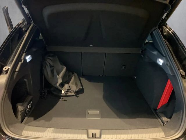 Cupra Terramar 1.5 e-Hybrid