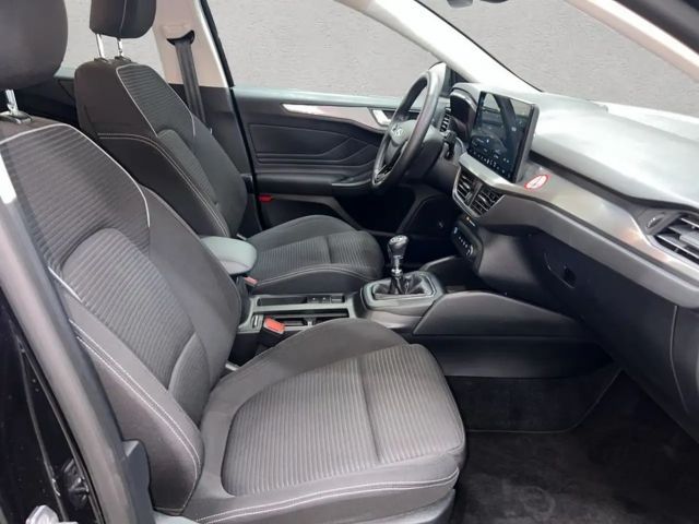 Ford Focus Titanium Wagon