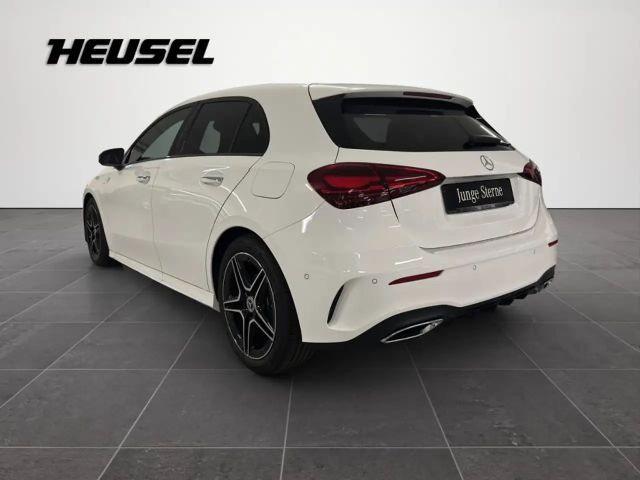 Mercedes-Benz A 180 AMG Line